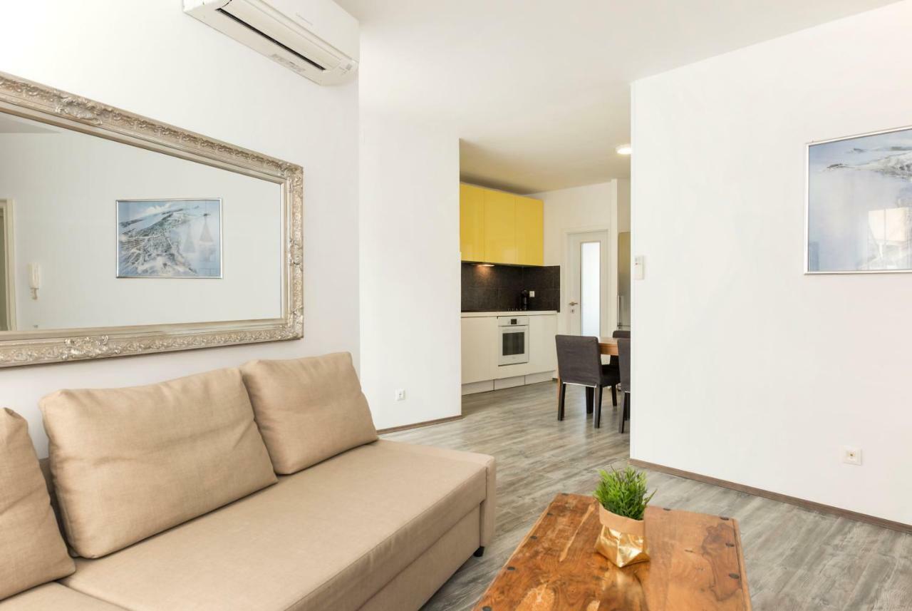 City Smart Apartment Split Exterior photo